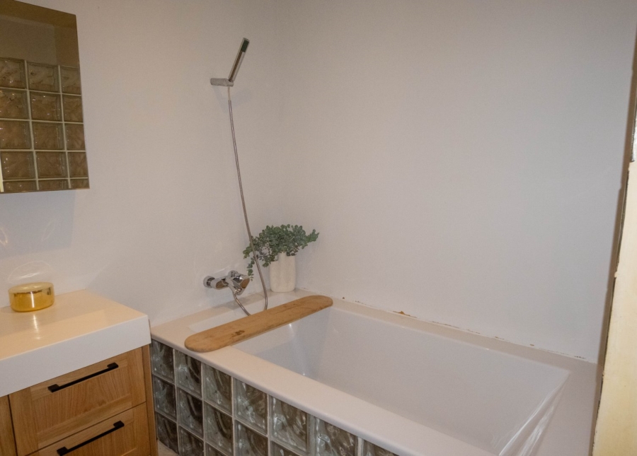 To Let 2 Bedroom Property for Rent in Sea Point Western Cape